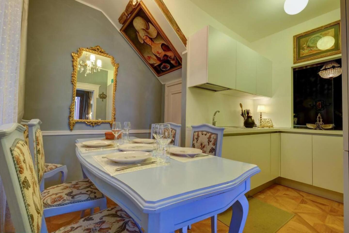 Campanile Canonica Design House Lejlighed *